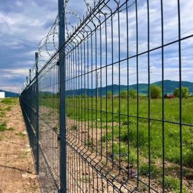 ПРОМО Оградно пано BETAFENCE Bekafor Classic L=2.0m H=1.73m - ogradina.bg