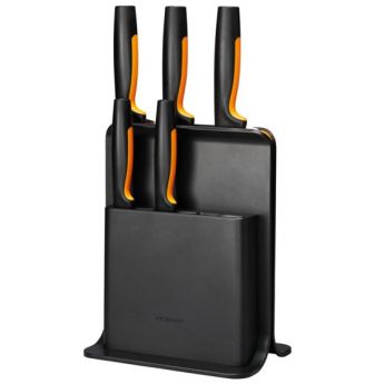 Комплект 5 бр. ножове FunctionalForm с PVC поставка/ ogradina.bg